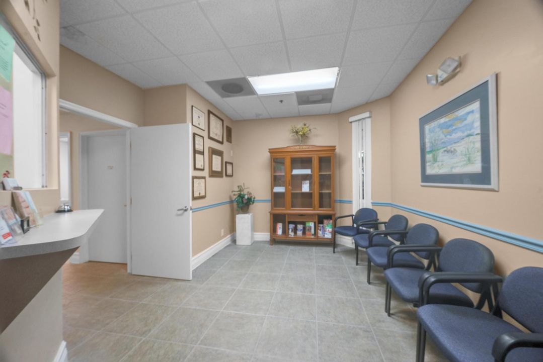 Недавно продано: $600,000 (0 спален, 0 ванн, 1860 Квадратных фут)