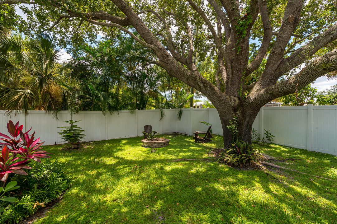 For Rent: $14,000 (4 beds, 3 baths, 2204 Square Feet)