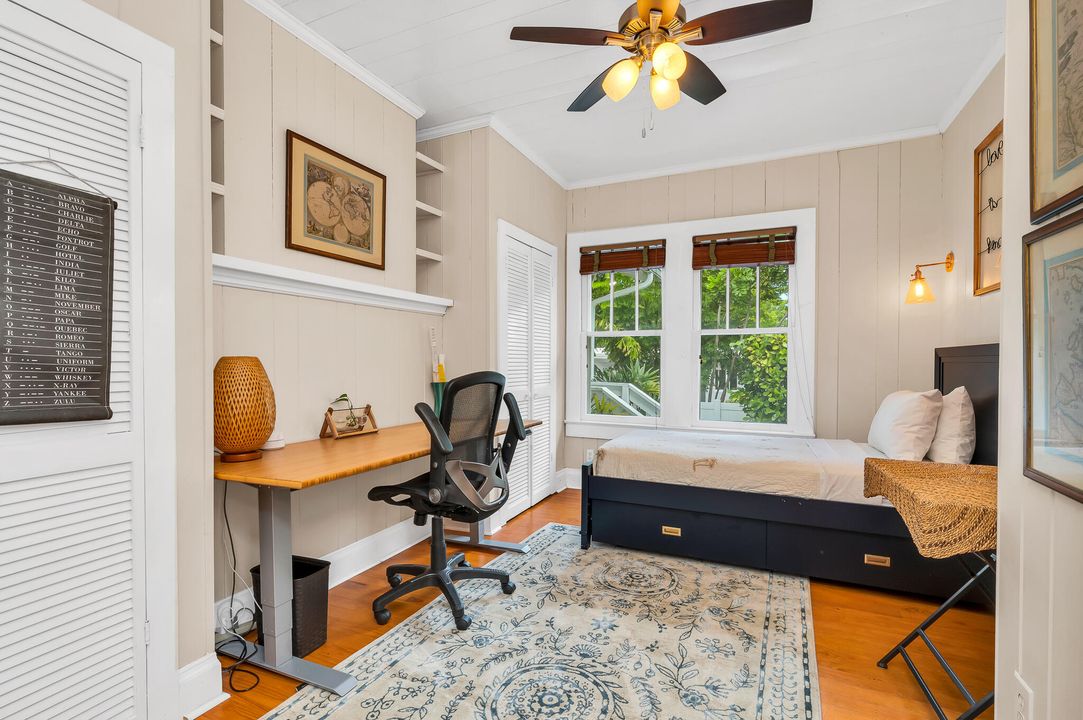 For Rent: $14,000 (4 beds, 3 baths, 2204 Square Feet)