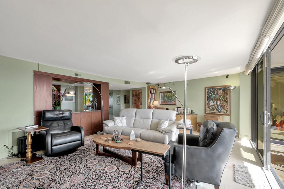 For Sale: $1,395,000 (2 beds, 2 baths, 1519 Square Feet)