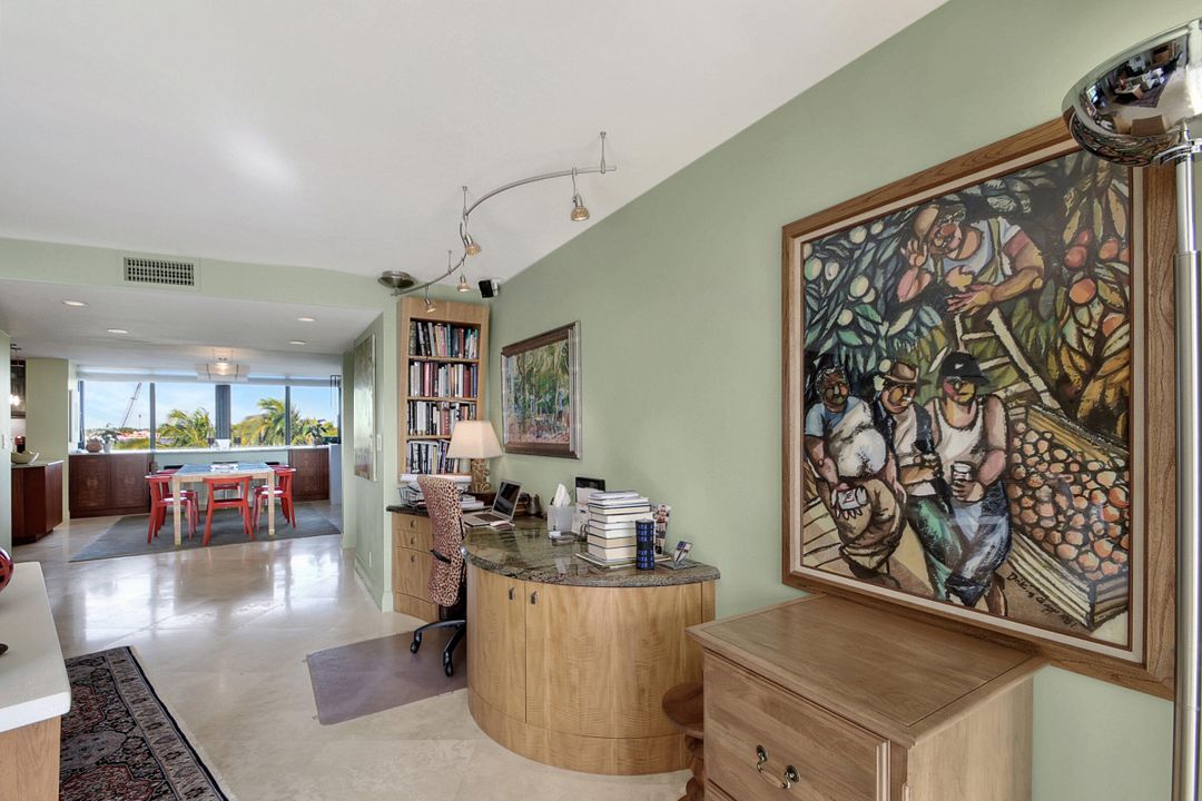 For Sale: $1,395,000 (2 beds, 2 baths, 1519 Square Feet)