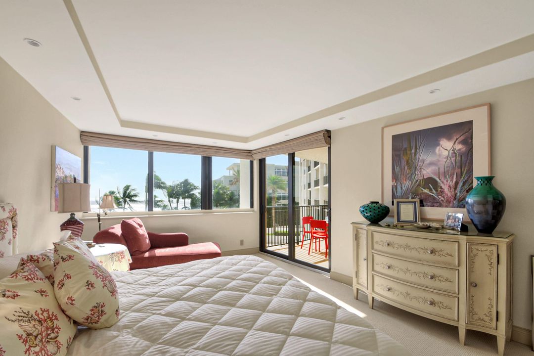 For Sale: $1,395,000 (2 beds, 2 baths, 1519 Square Feet)