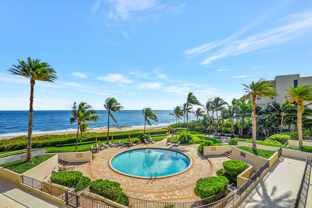 For Sale: $1,395,000 (2 beds, 2 baths, 1519 Square Feet)