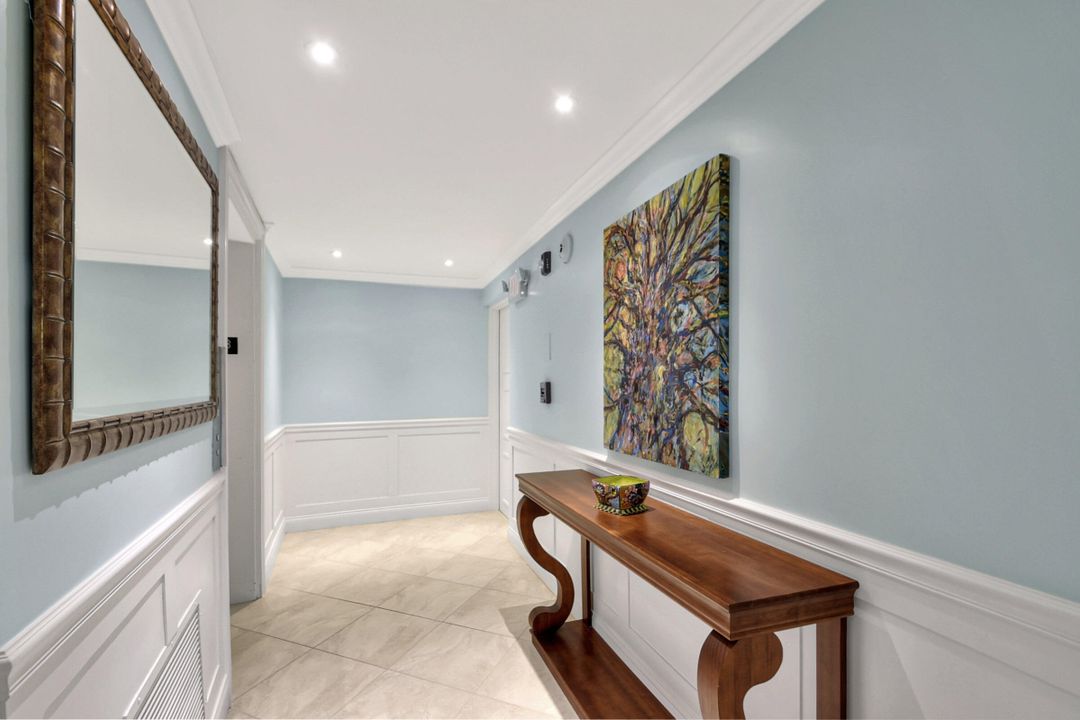 For Sale: $1,395,000 (2 beds, 2 baths, 1519 Square Feet)