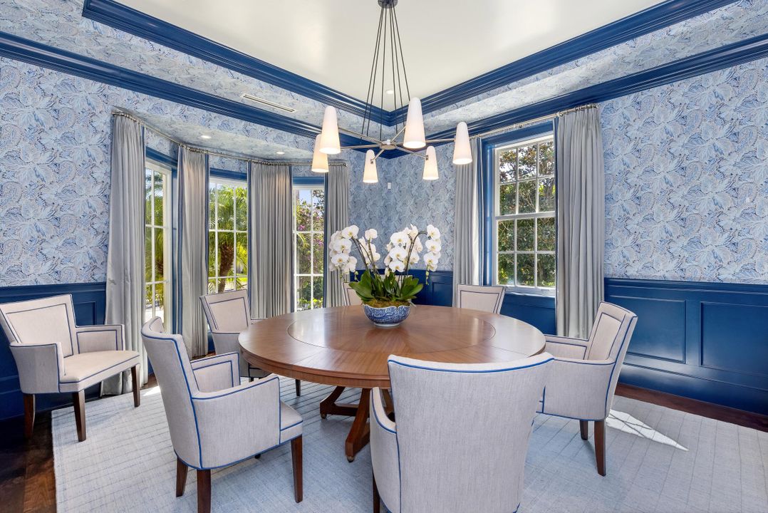 Active With Contract: $14,800,000 (4 beds, 5 baths, 4266 Square Feet)