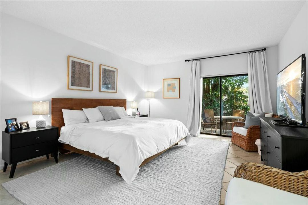 На продажу: $495,000 (2 спален, 2 ванн, 1400 Квадратных фут)