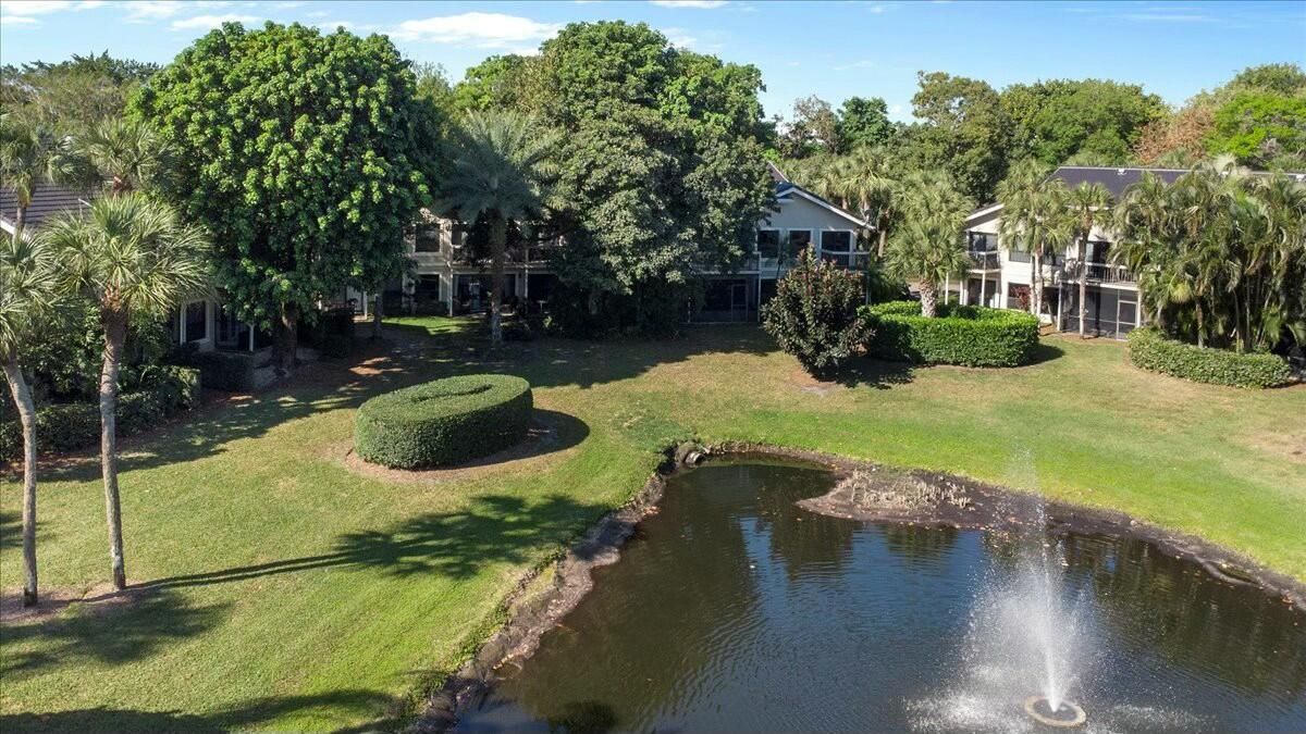 На продажу: $495,000 (2 спален, 2 ванн, 1400 Квадратных фут)