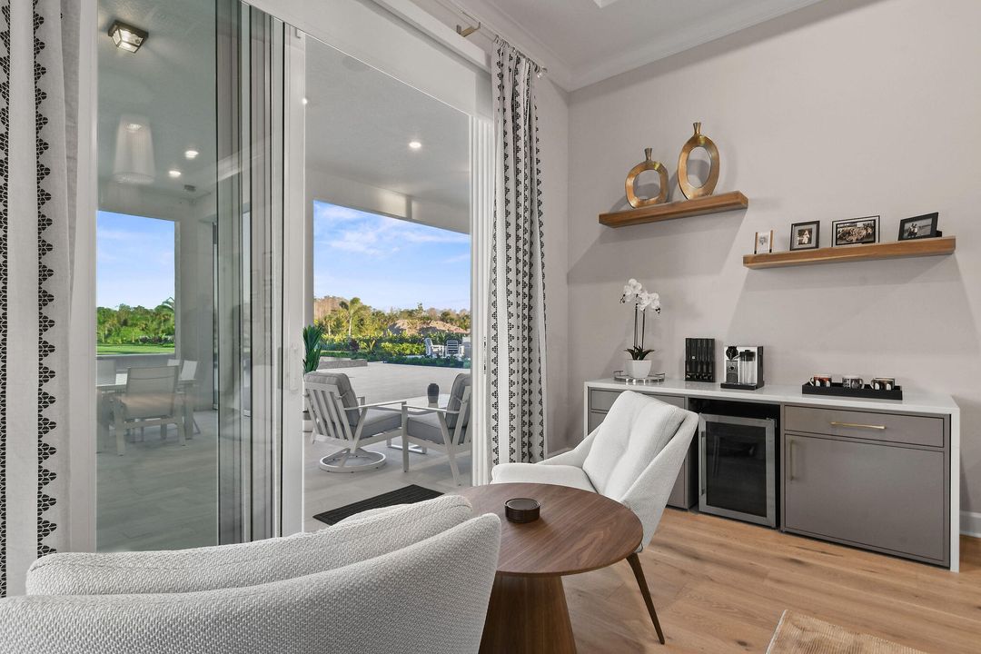 For Sale: $3,595,000 (4 beds, 3 baths, 3461 Square Feet)