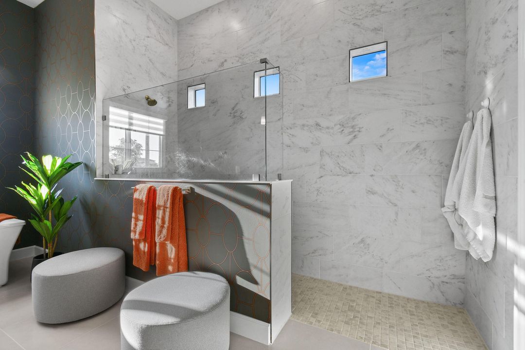 For Sale: $3,595,000 (4 beds, 3 baths, 3461 Square Feet)