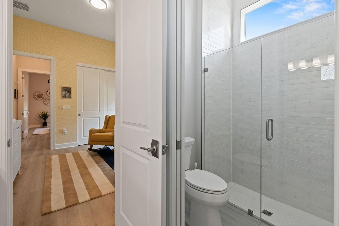 For Sale: $3,595,000 (4 beds, 3 baths, 3461 Square Feet)