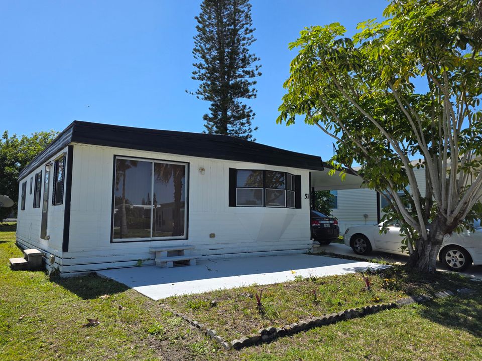 最近售出: $7,000 (2 贝兹, 1 浴室, 800 平方英尺)