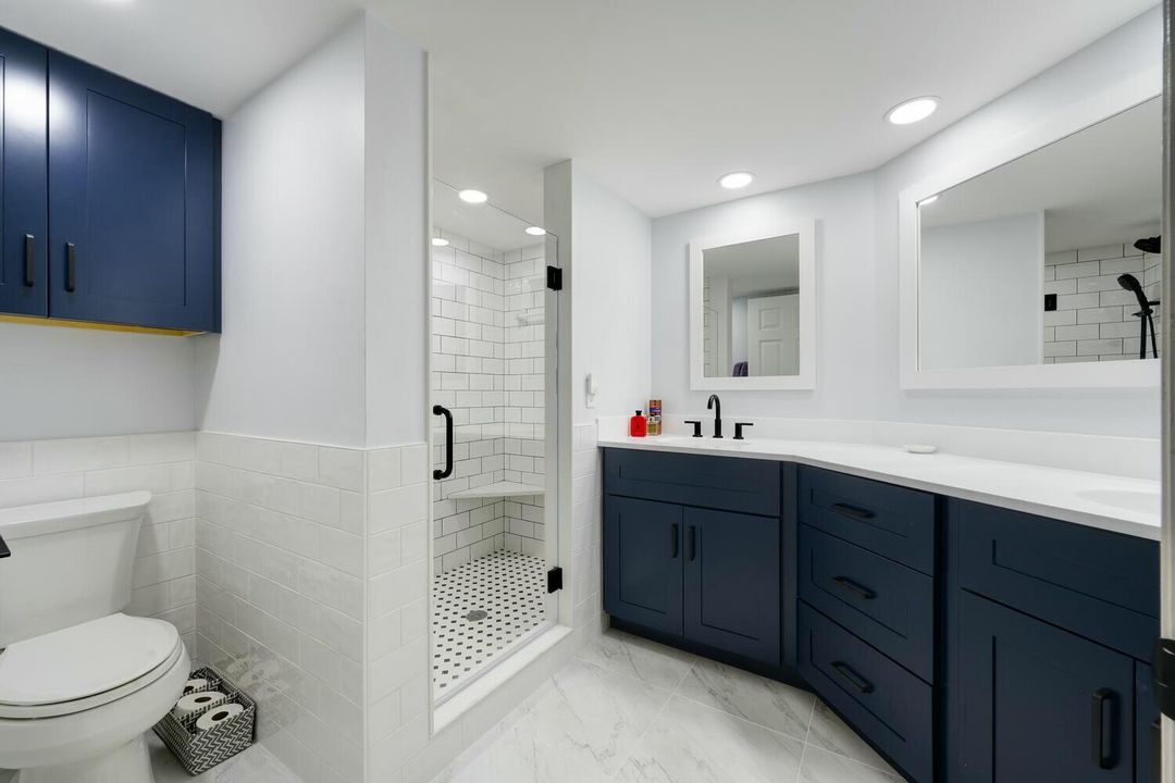 Под контрактом: $5,200 (2 спален, 2 ванн, 1261 Квадратных фут)