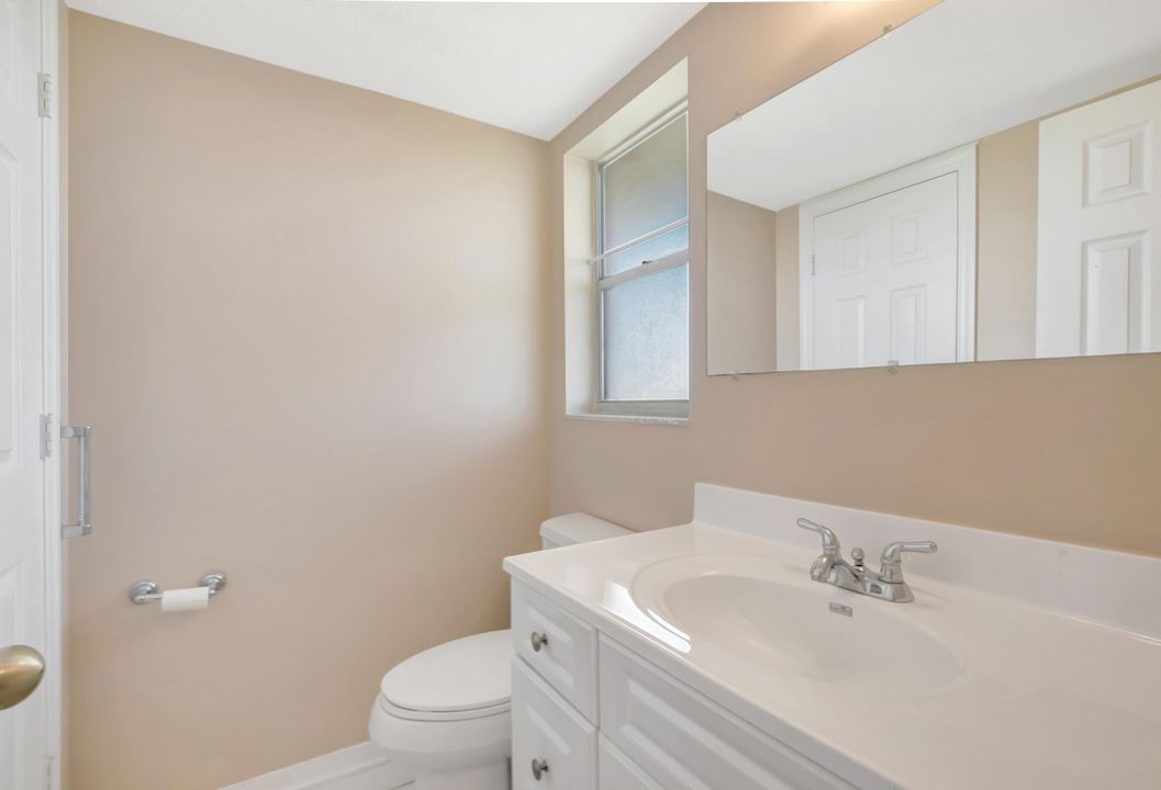 Active With Contract: $80,000 (1 beds, 1 baths, 754 Square Feet)