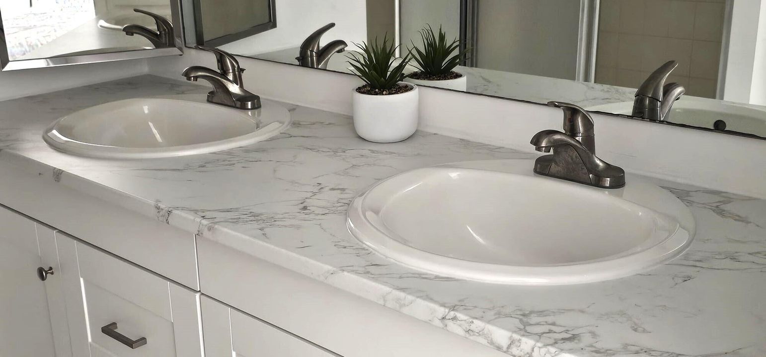 На продажу: $189,000 (2 спален, 2 ванн, 1170 Квадратных фут)