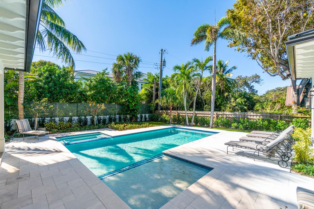 For Rent: $25,000 (4 beds, 4 baths, 3640 Square Feet)