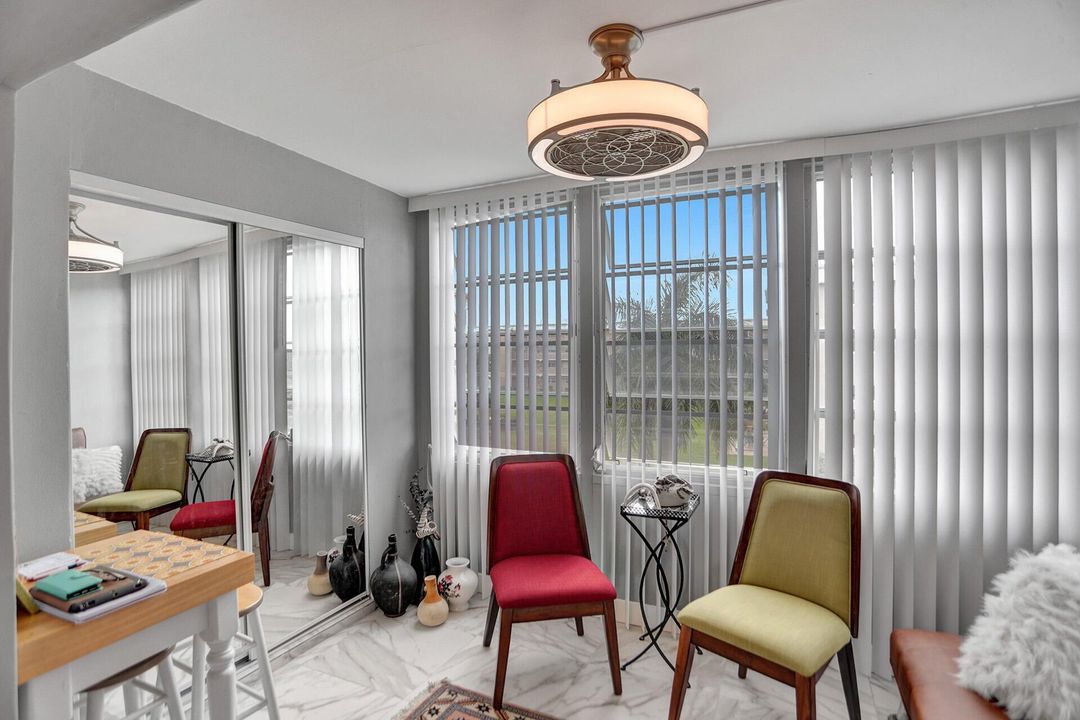 Active With Contract: $3,500 (2 beds, 2 baths, 960 Square Feet)