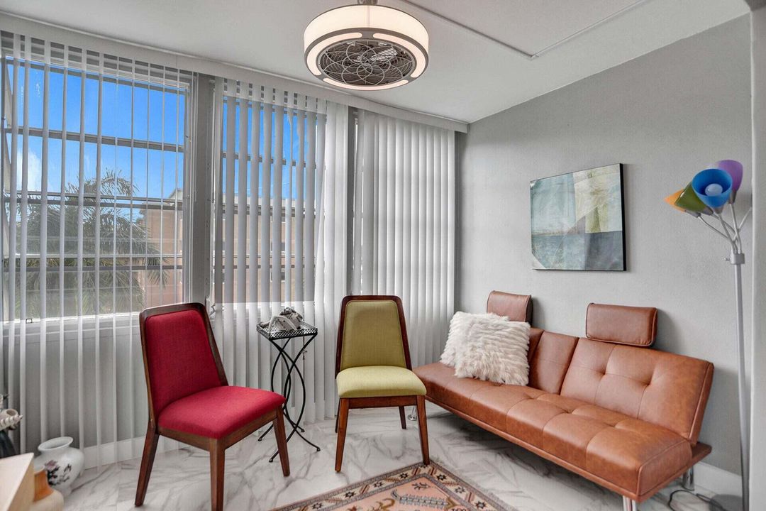 Active With Contract: $3,500 (2 beds, 2 baths, 960 Square Feet)