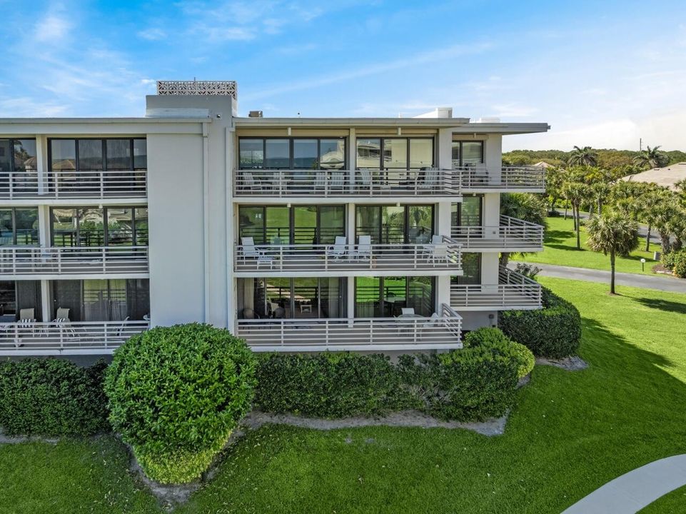 На продажу: $850,000 (3 спален, 2 ванн, 2110 Квадратных фут)