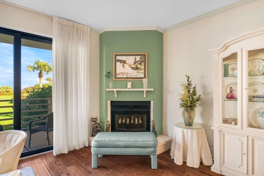 На продажу: $850,000 (3 спален, 2 ванн, 2110 Квадратных фут)