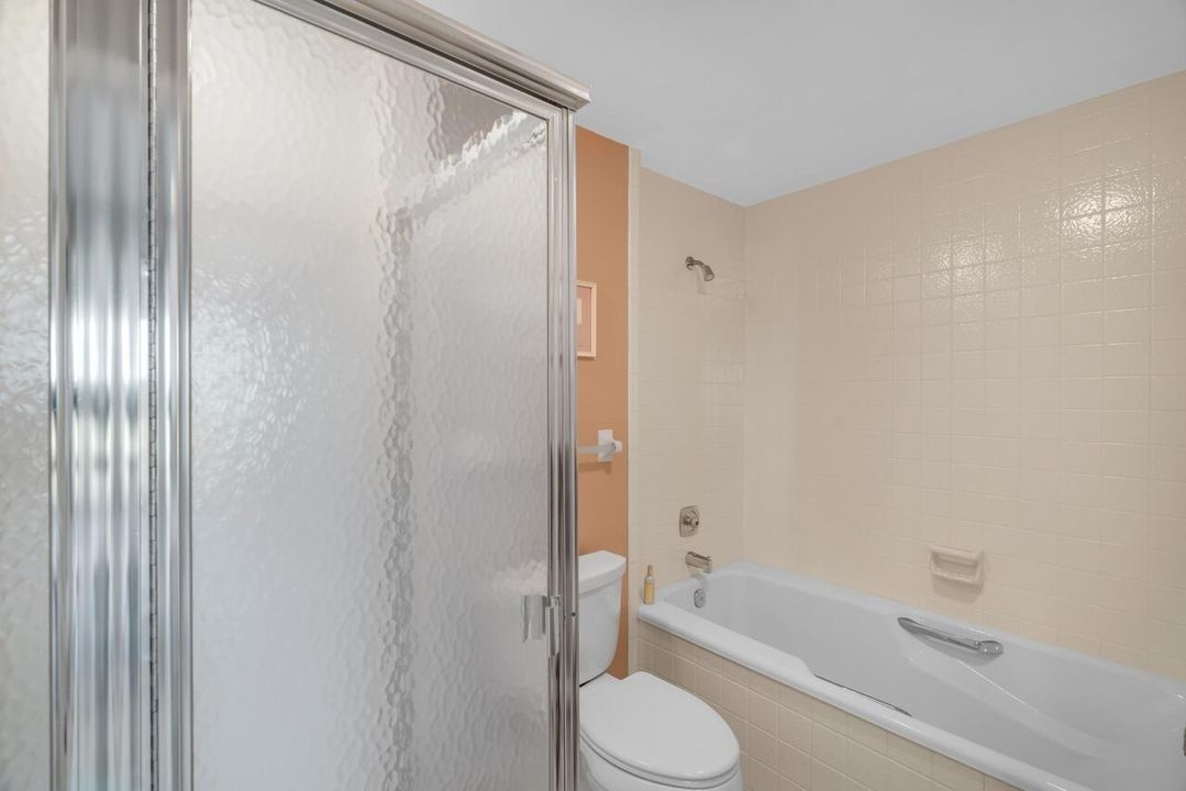 На продажу: $850,000 (3 спален, 2 ванн, 2110 Квадратных фут)