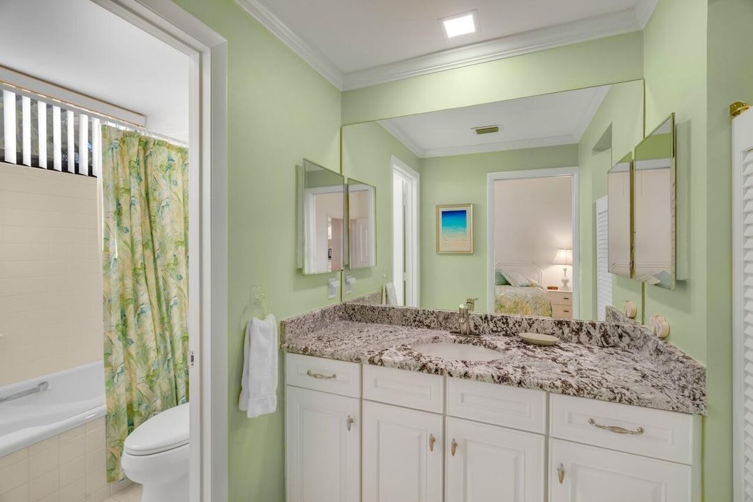 На продажу: $850,000 (3 спален, 2 ванн, 2110 Квадратных фут)