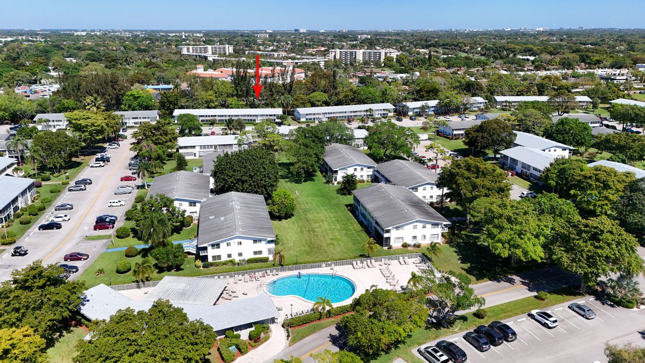 待售: $89,500 (1 贝兹, 1 浴室, 651 平方英尺)