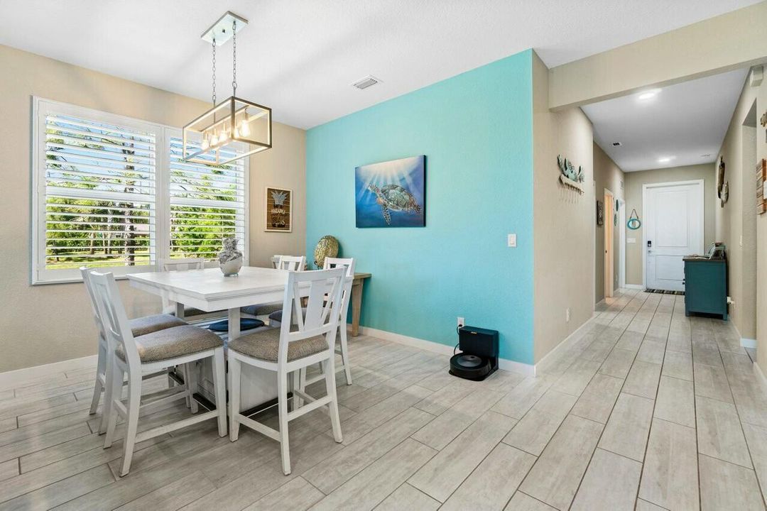 Activo con contrato: $579,000 (3 camas, 2 baños, 1730 Pies cuadrados)