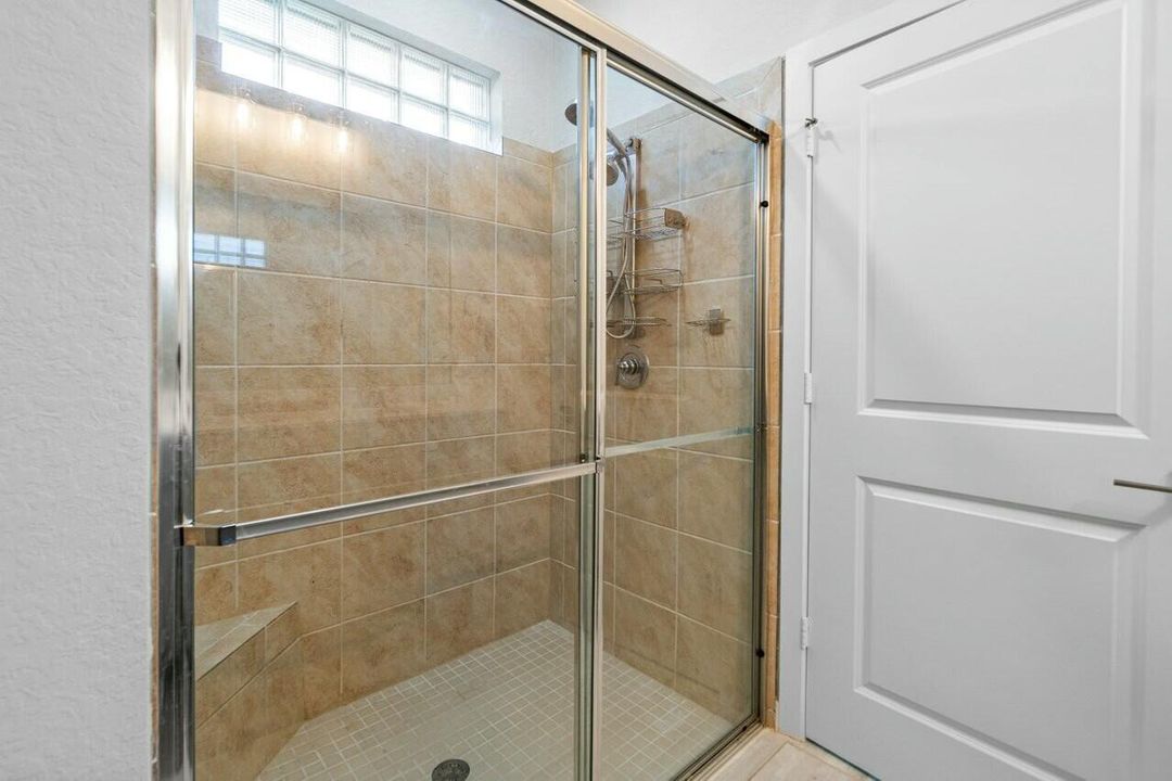 Activo con contrato: $579,000 (3 camas, 2 baños, 1730 Pies cuadrados)