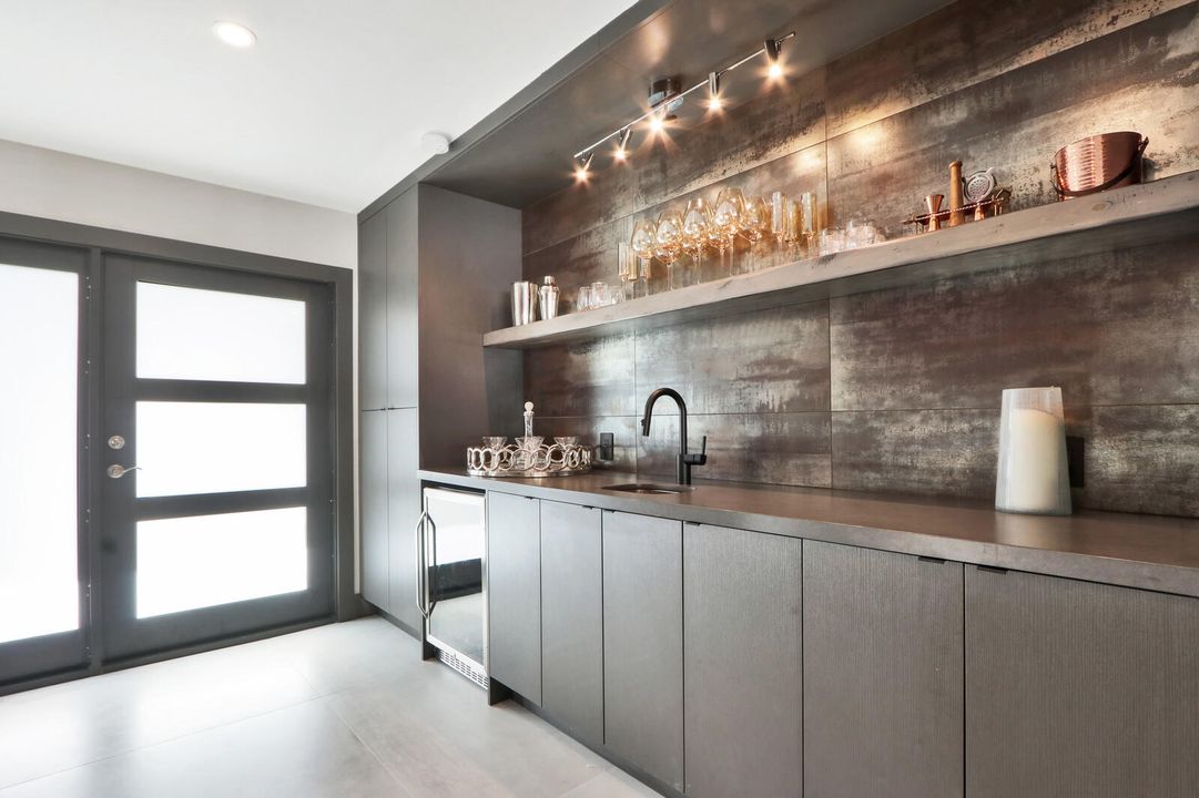 For Rent: $18,000 (4 beds, 3 baths, 2806 Square Feet)