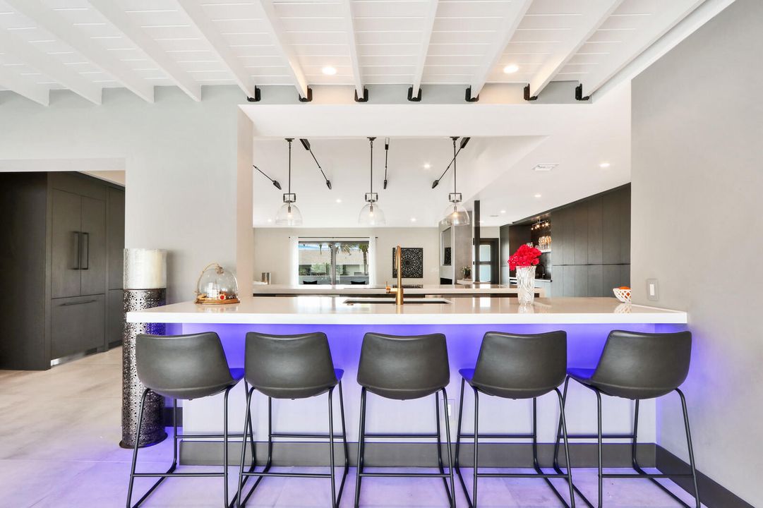 For Rent: $18,000 (4 beds, 3 baths, 2806 Square Feet)