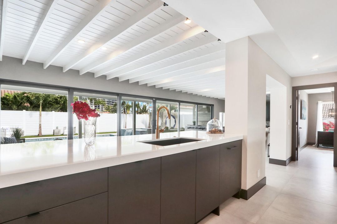 For Rent: $18,000 (4 beds, 3 baths, 2806 Square Feet)