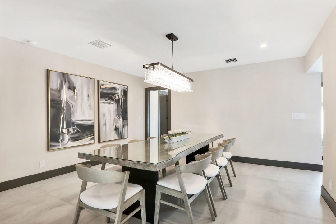 For Rent: $18,000 (4 beds, 3 baths, 2806 Square Feet)