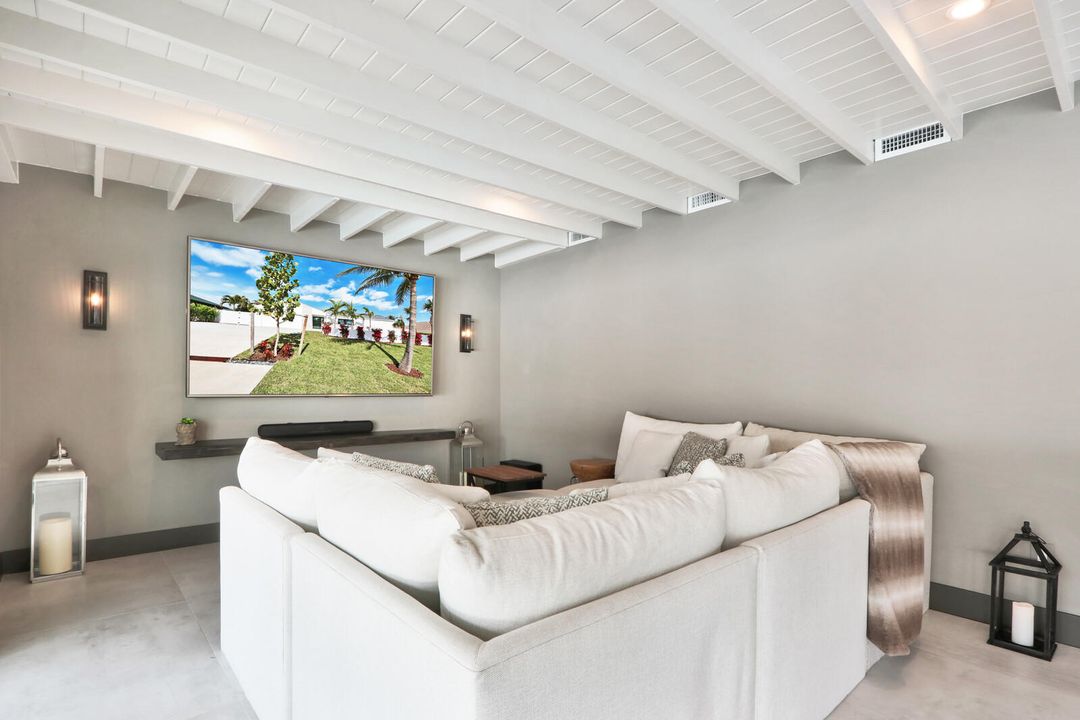 For Rent: $18,000 (4 beds, 3 baths, 2806 Square Feet)