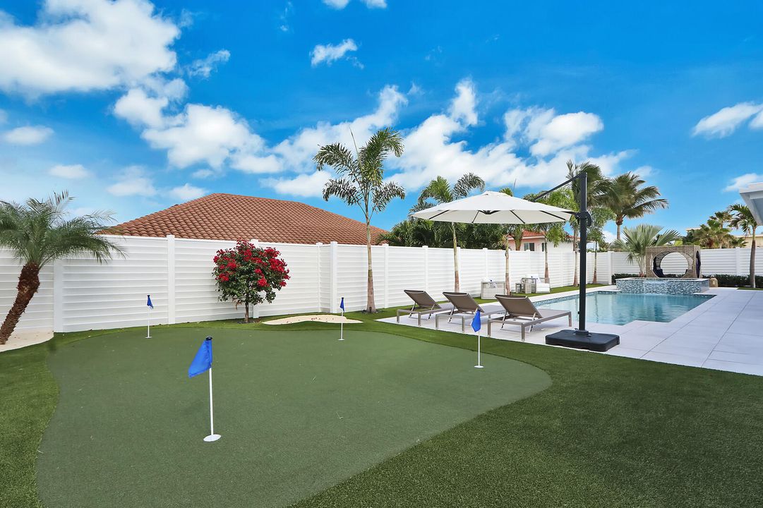 For Rent: $18,000 (4 beds, 3 baths, 2806 Square Feet)