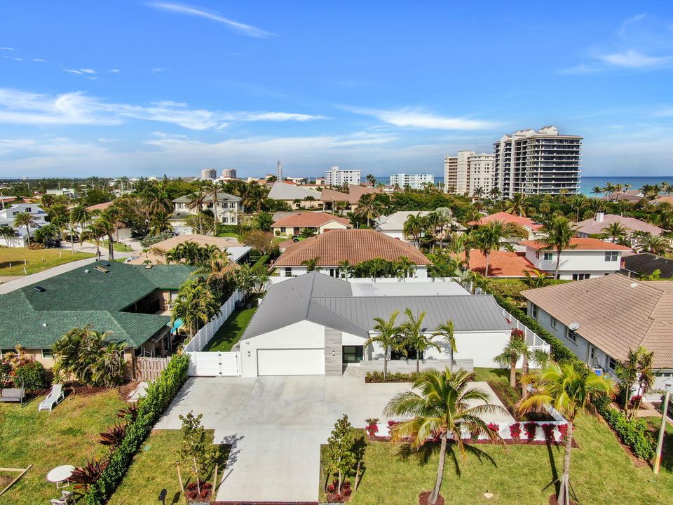 For Rent: $18,000 (4 beds, 3 baths, 2806 Square Feet)