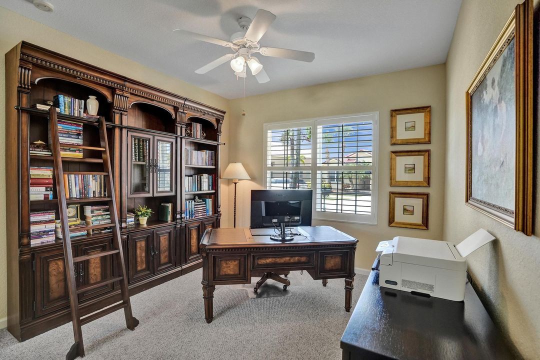 合同活跃: $509,000 (3 贝兹, 2 浴室, 2189 平方英尺)