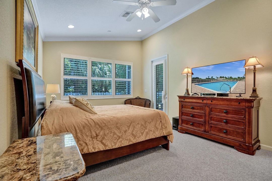 合同活跃: $509,000 (3 贝兹, 2 浴室, 2189 平方英尺)