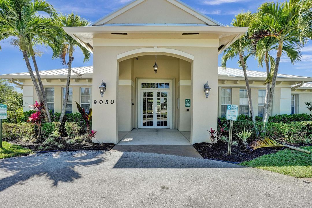 合同活跃: $509,000 (3 贝兹, 2 浴室, 2189 平方英尺)