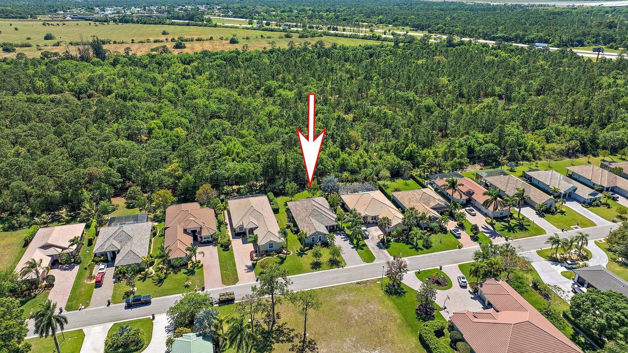 Active With Contract: $405,000 (2 beds, 2 baths, 1832 Square Feet)