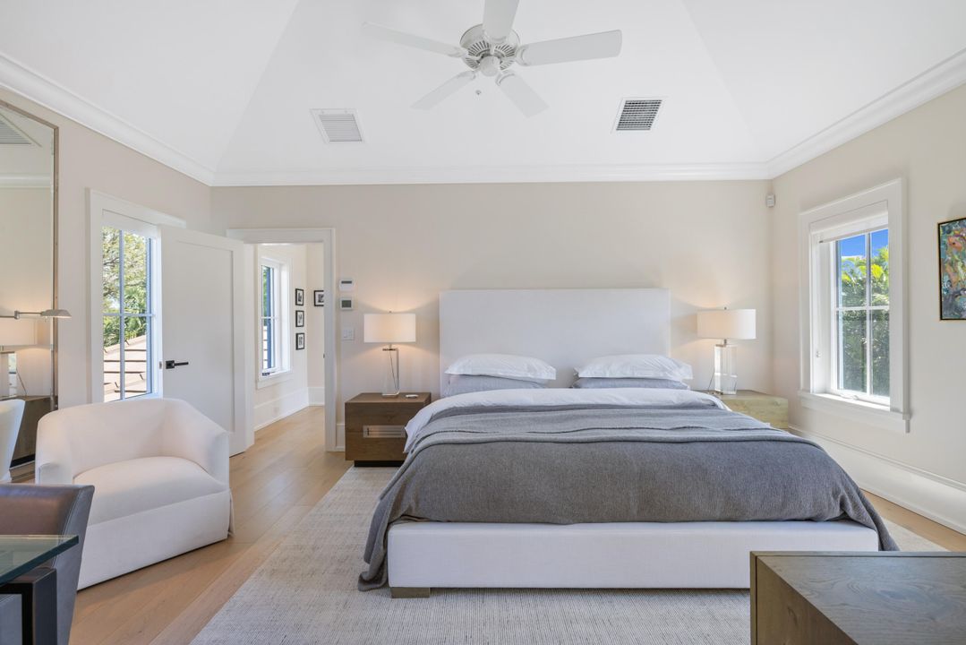 待售: $3,495,000 (3 贝兹, 3 浴室, 2140 平方英尺)