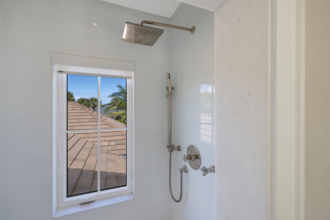 待售: $3,495,000 (3 贝兹, 3 浴室, 2140 平方英尺)