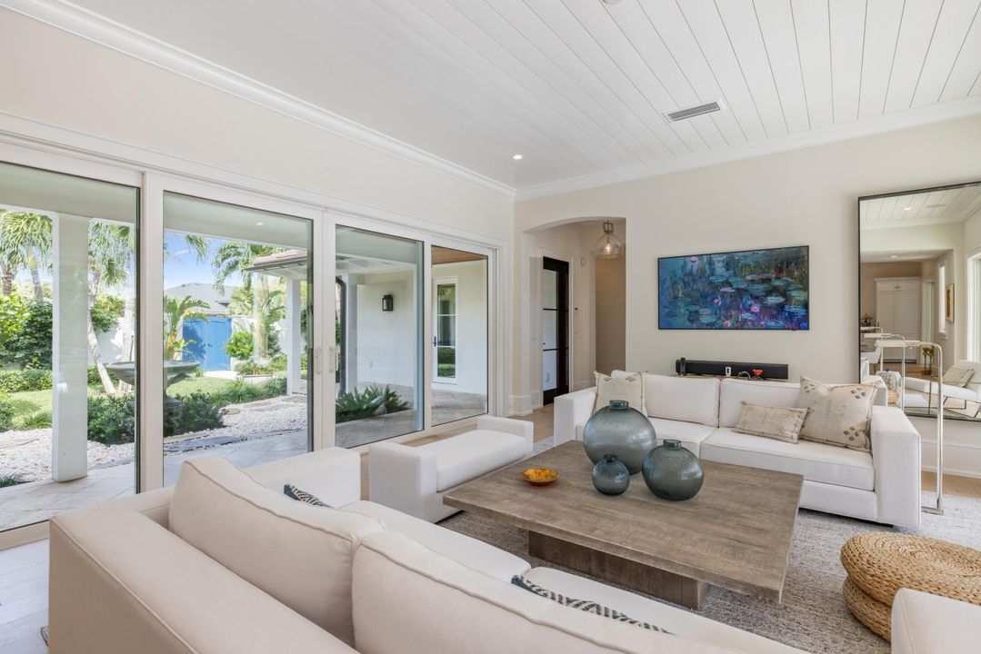 待售: $3,495,000 (3 贝兹, 3 浴室, 2140 平方英尺)