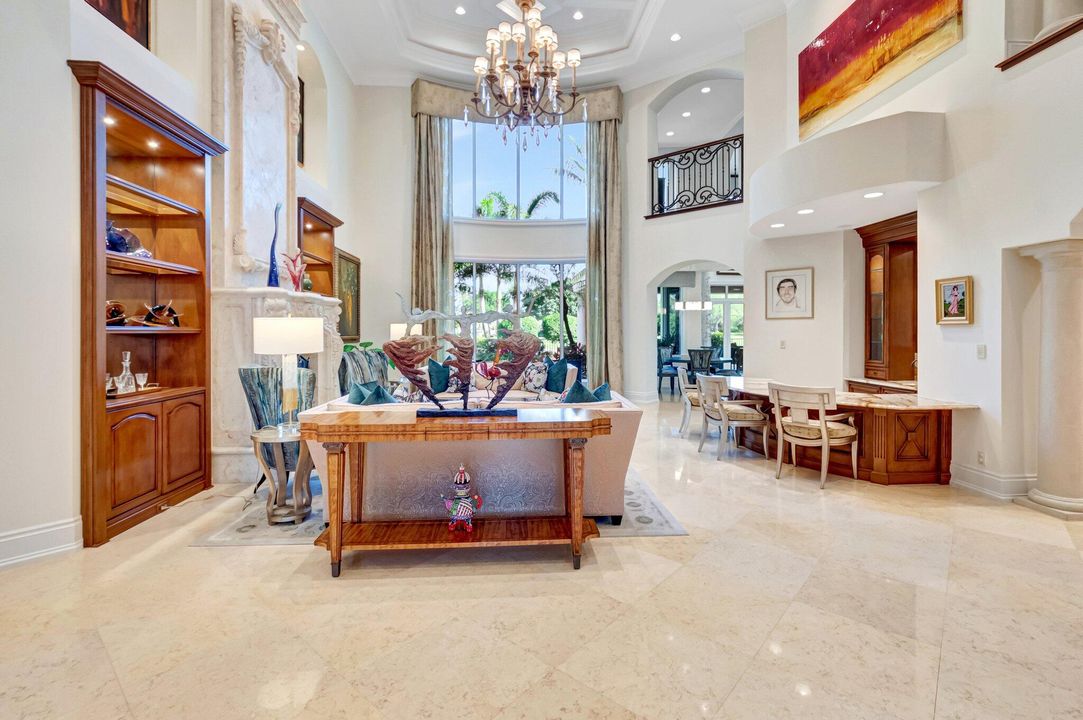 For Sale: $4,450,000 (5 beds, 6 baths, 7728 Square Feet)