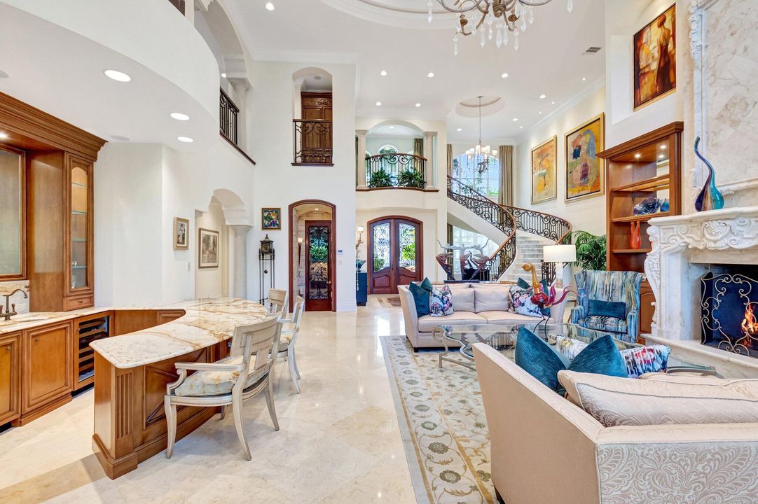 For Sale: $4,450,000 (5 beds, 6 baths, 7728 Square Feet)