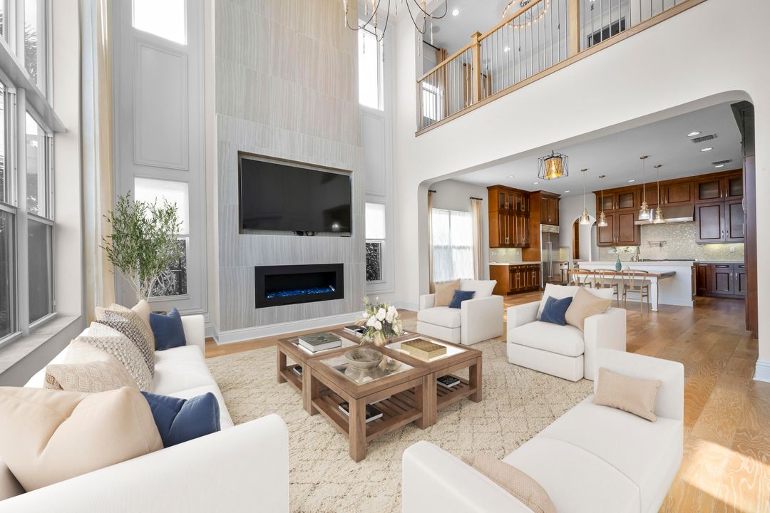 For Sale: $4,450,000 (5 beds, 7 baths, 5958 Square Feet)