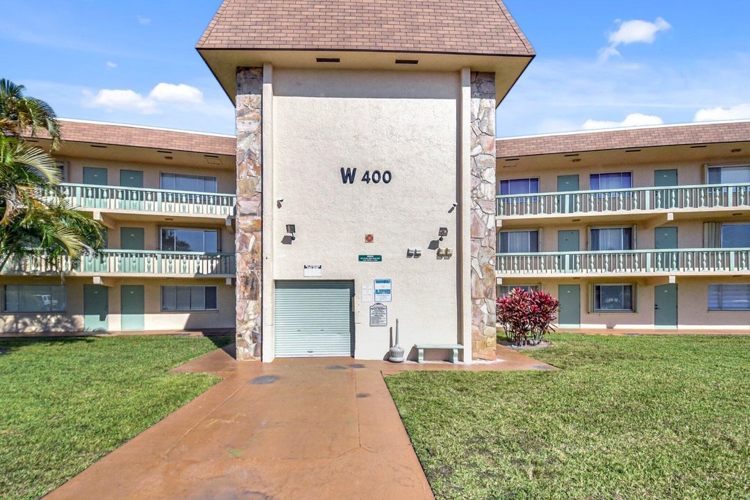 На продажу: $125,000 (2 спален, 1 ванн, 836 Квадратных фут)