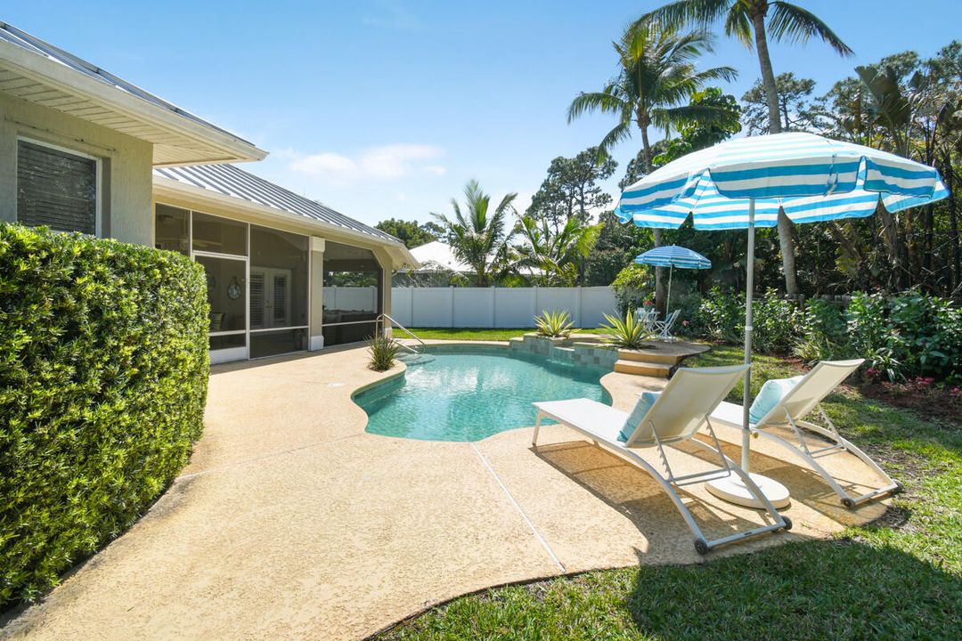 待售: $899,000 (3 贝兹, 2 浴室, 2641 平方英尺)