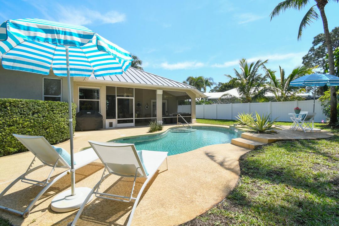 待售: $899,000 (3 贝兹, 2 浴室, 2641 平方英尺)