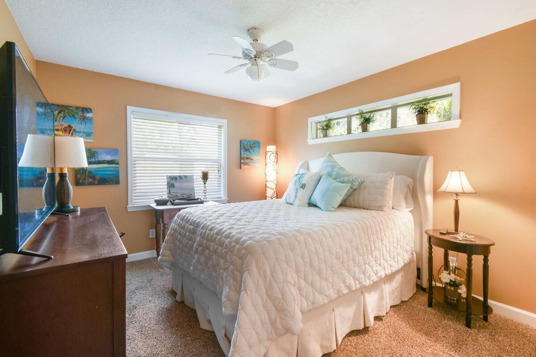 待售: $899,000 (3 贝兹, 2 浴室, 2641 平方英尺)