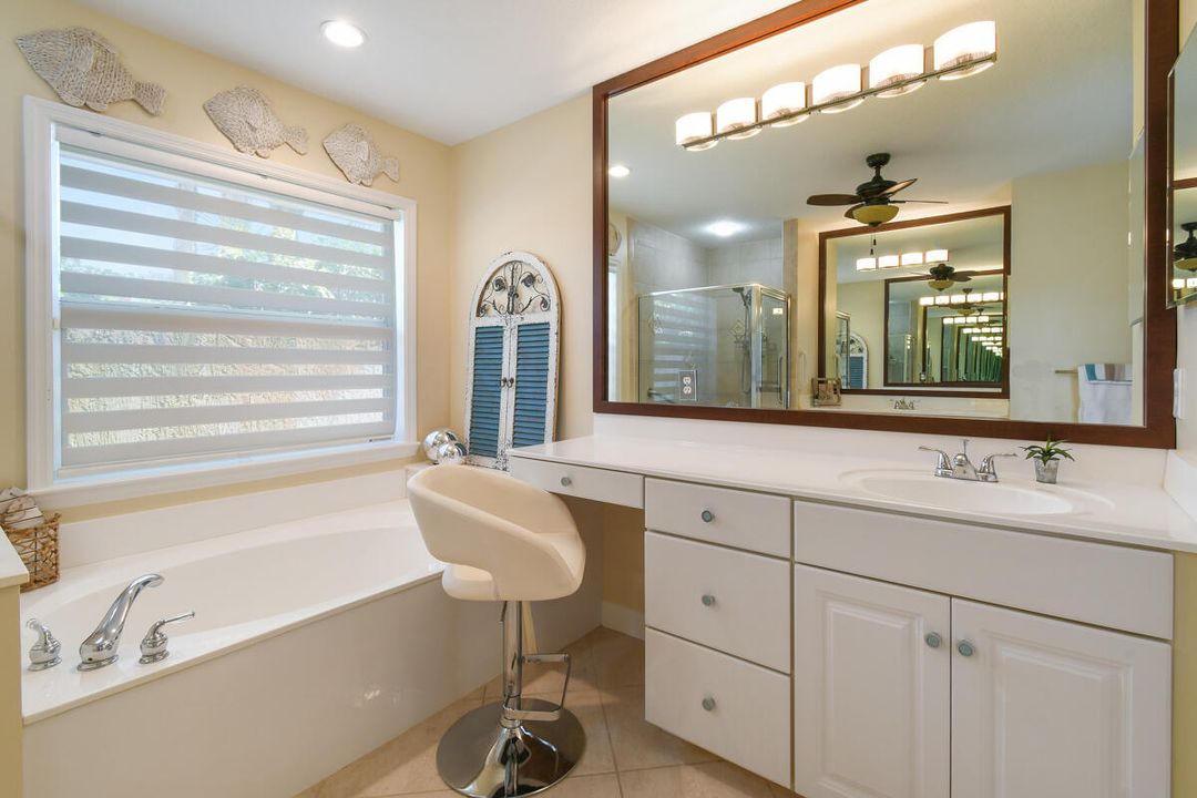 待售: $899,000 (3 贝兹, 2 浴室, 2641 平方英尺)